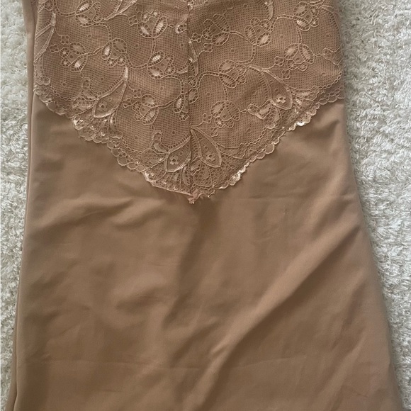 Daisy Fuentes Size Large - Picture 3 of 3
